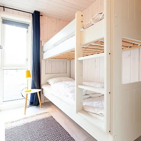Feriehus Vaeranes- Ny hytte med flott utsikt