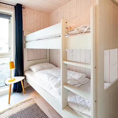 Feriehus Vaeranes- Ny hytte med flott utsikt *
