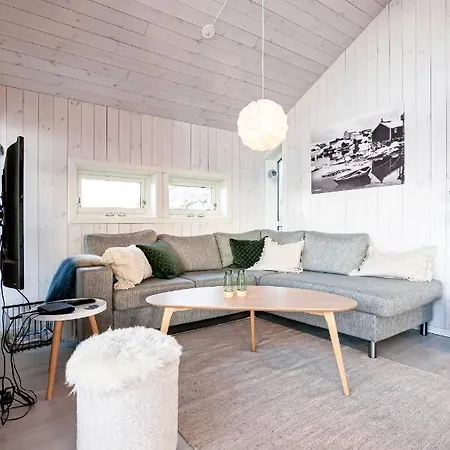 Vaeranes- Ny hytte med flott utsikt *